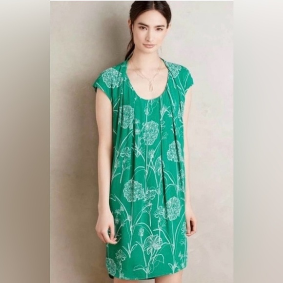 Maeve Dresses & Skirts - Spring/Summer Green Maeve Floral print shift dress